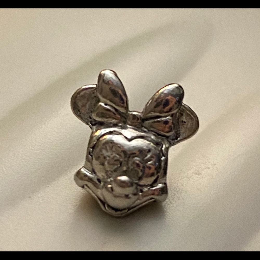 Pandora Disney’s Minnie Mouse Charm